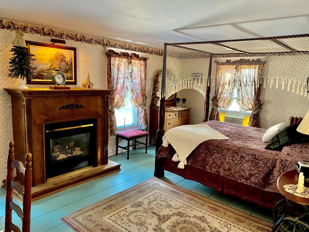 The Bella Ella Bed And Breakfast Canandaigua Exterior foto