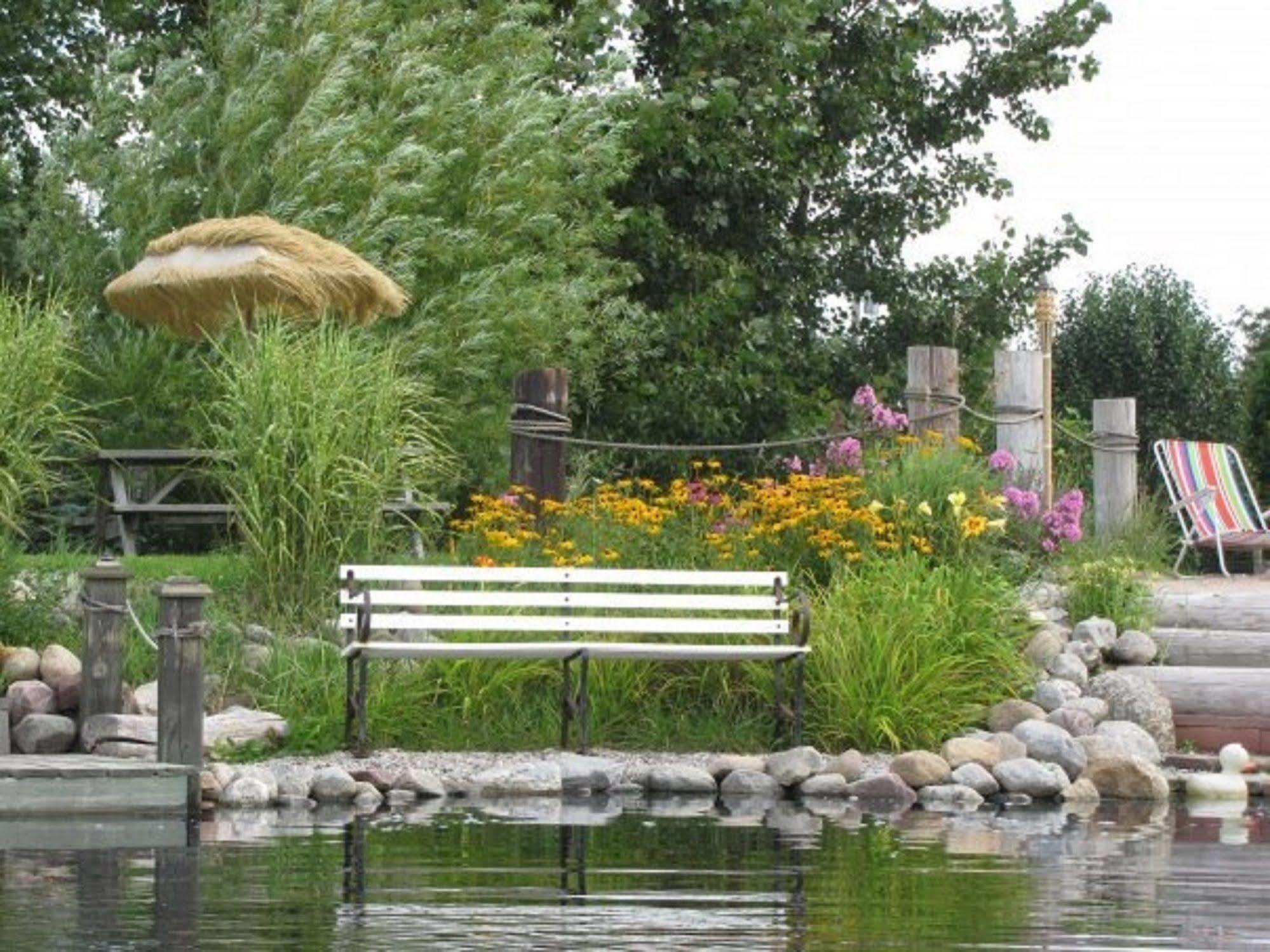 The Bella Ella Bed And Breakfast Canandaigua Exterior foto